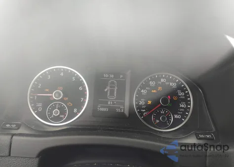 2018 Volkswagen Tiguan Limited 2.0T z USA, uszkodzony, nr VIN WVGAV7AX5JK004573